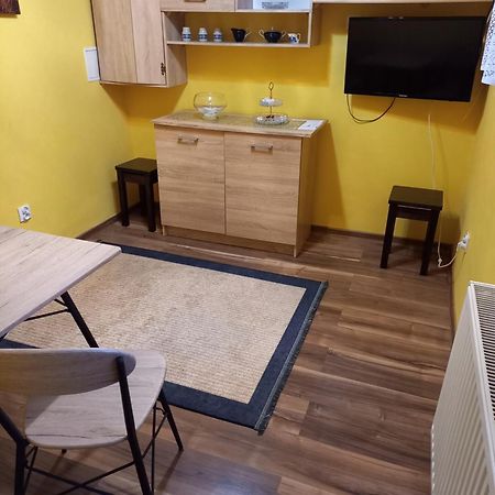 Apartament-Mieszkanie Gniezno-Na Doby Exterior foto